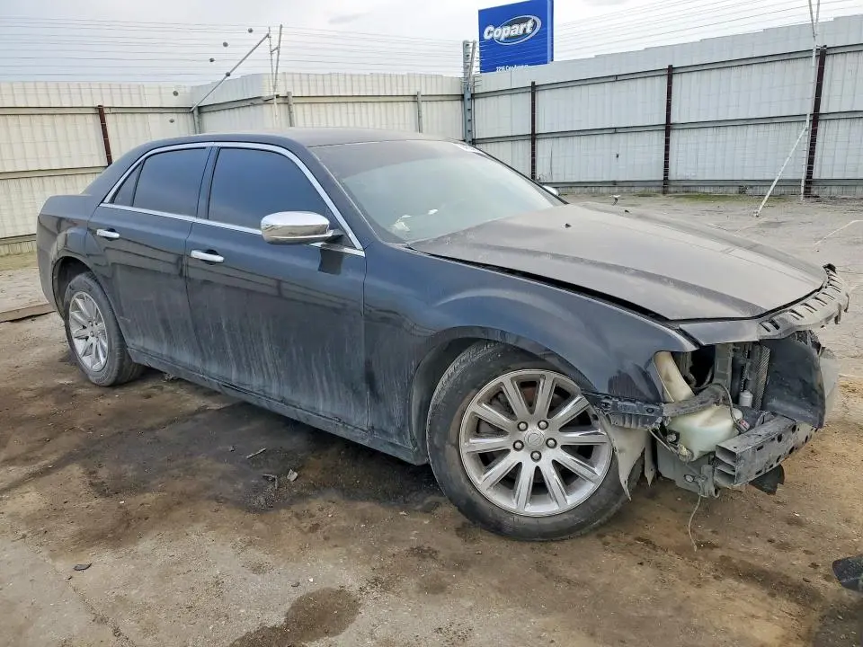 2012 CHRYSLER 300 LIMITED  