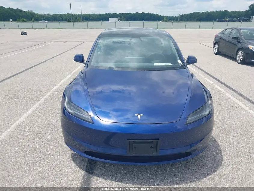 2024 TESLA MODEL 3  