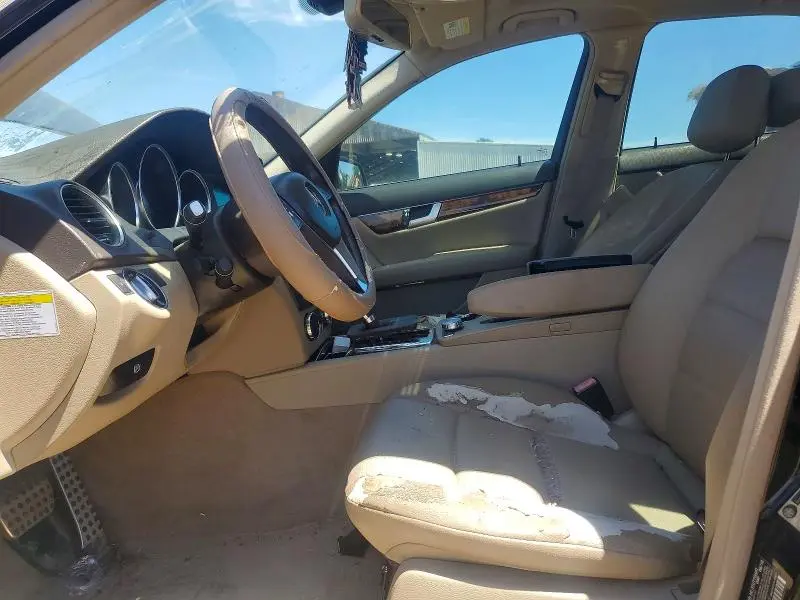 2013 MERCEDES-BENZ C 250  