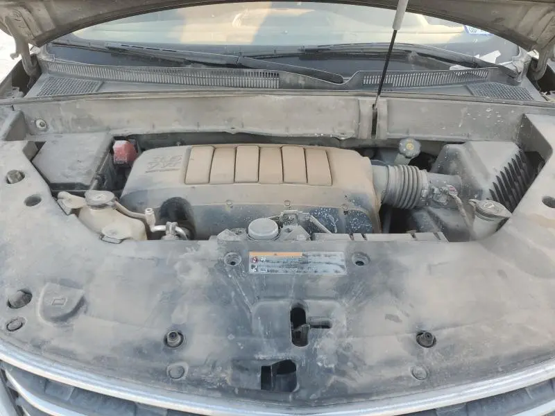 2013 CHEVROLET TRAVERSE LT  