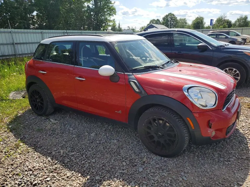 2013 MINI COUNTRYMAN   