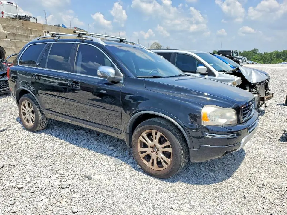2013 VOLVO XC90   