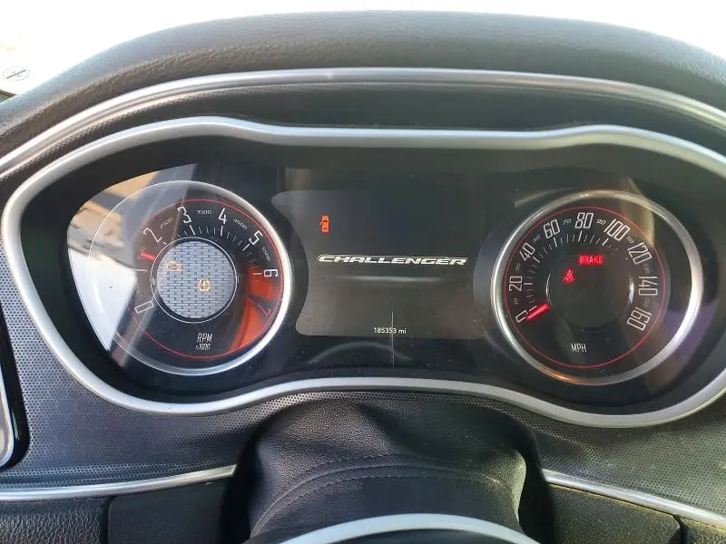 2016 DODGE CHALLENGER SXT  