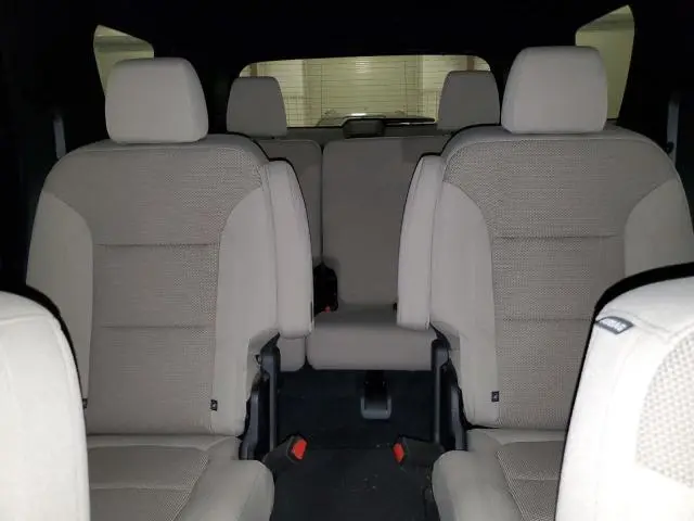 2022 CHEVROLET TRAVERSE LT  