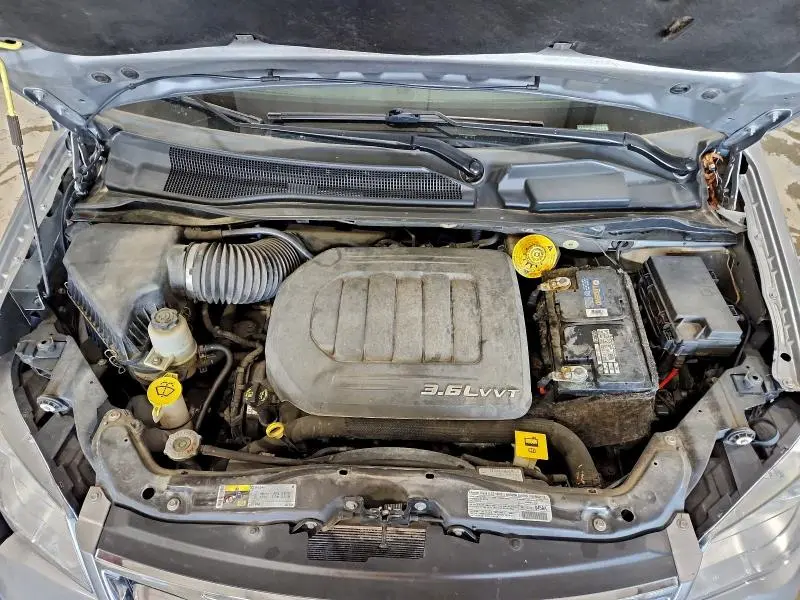 2013 CHRYSLER TOWN & COUNTRY TOURING  