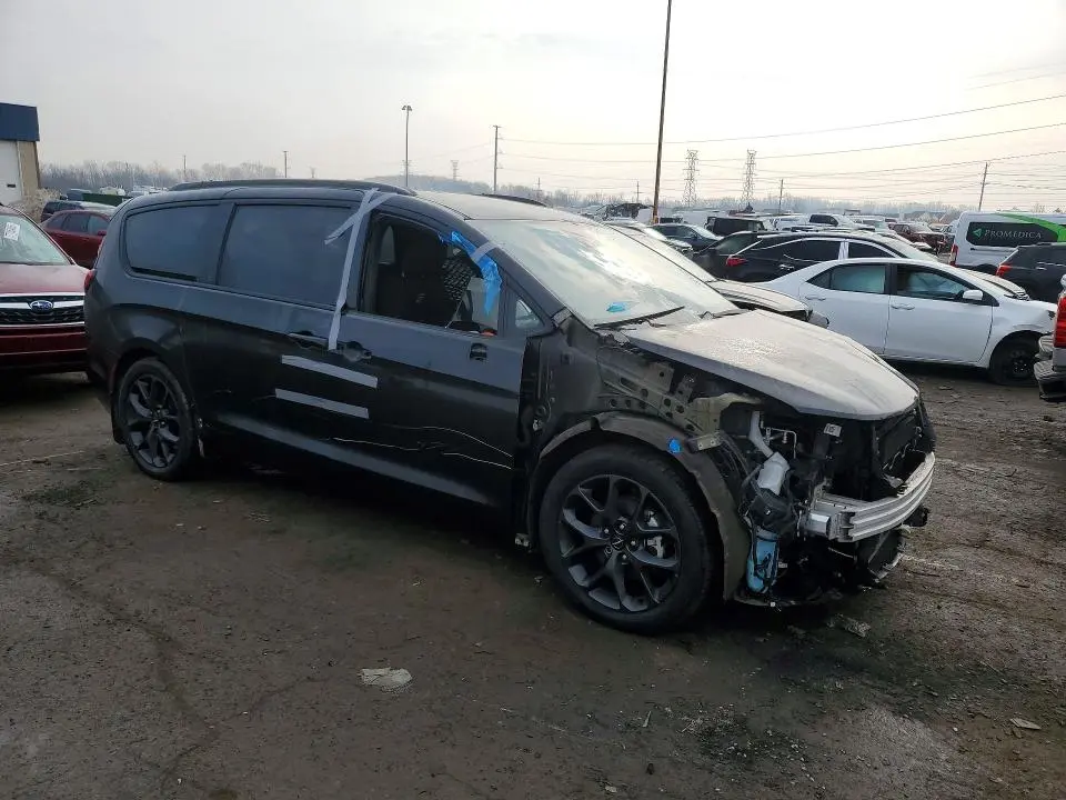 2021 CHRYSLER PACIFICA TOURING  