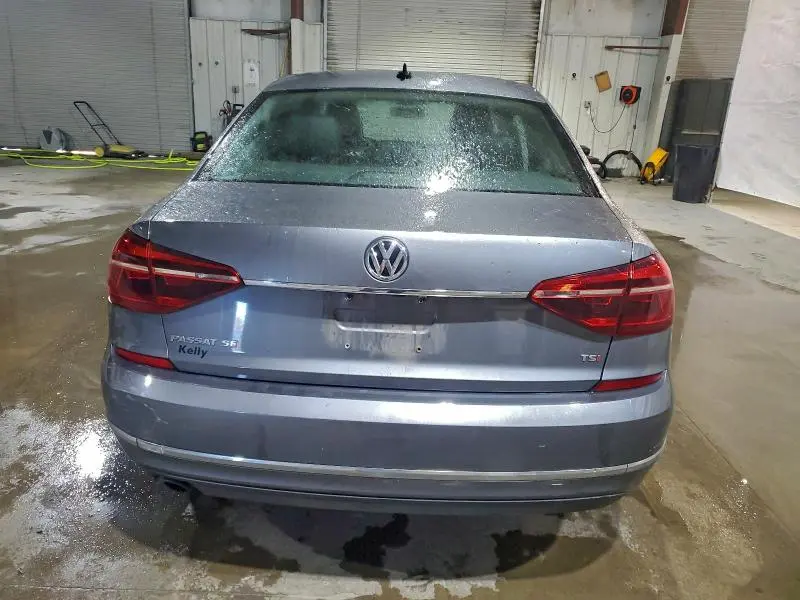 2017 VOLKSWAGEN PASSAT SE  