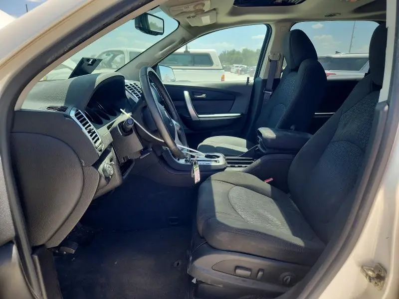 2011 GMC ACADIA SLE  