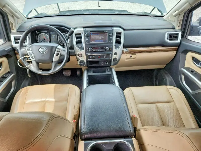 2017 NISSAN TITAN SL  