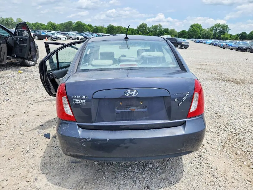 2010 HYUNDAI ACCENT GLS  