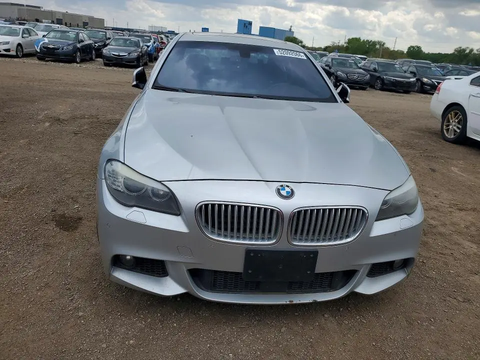 2013 BMW 550 XI  
