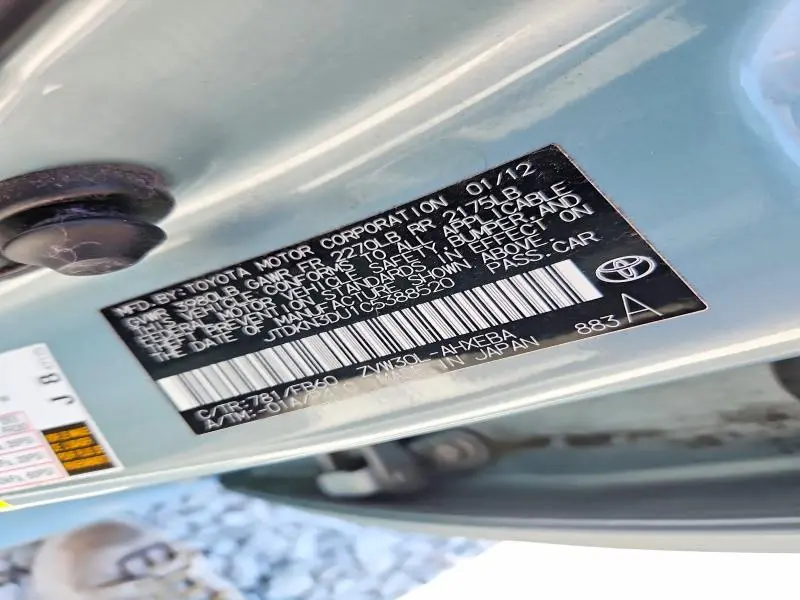 2012 TOYOTA PRIUS THREE  