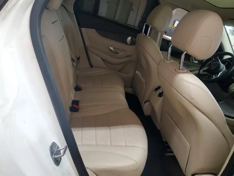 2020 MERCEDES-BENZ GLC 300 4MATIC  