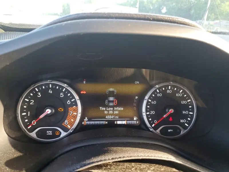 2020 JEEP RENEGADE LATITUDE  