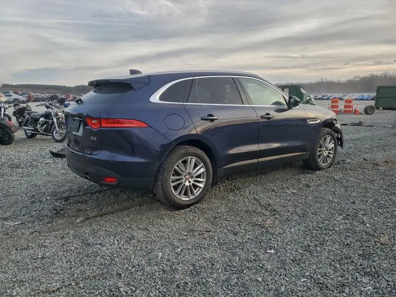2018 JAGUAR F-PACE PRESTIGE  