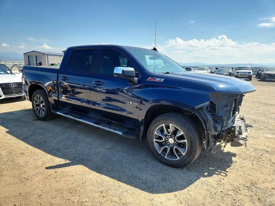 2022 CHEVROLET SILVERADO K1500 LT  