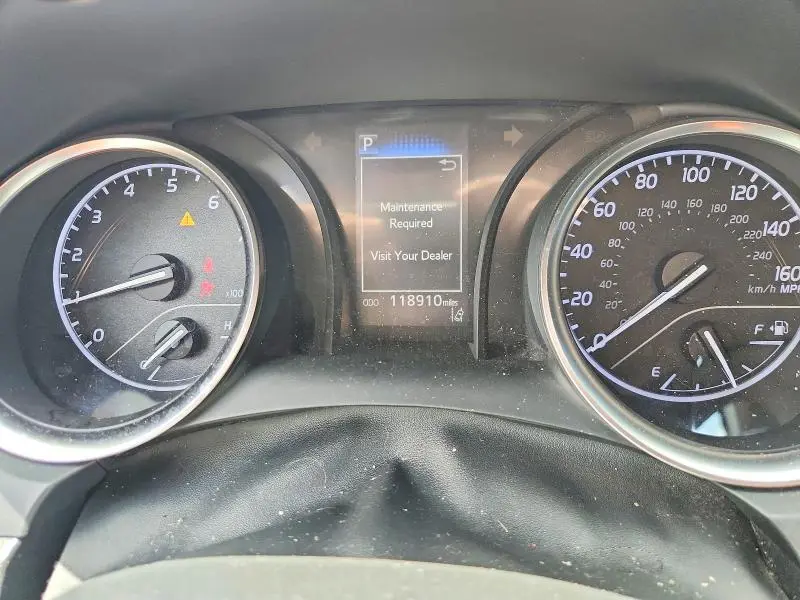 2018 TOYOTA CAMRY SE  