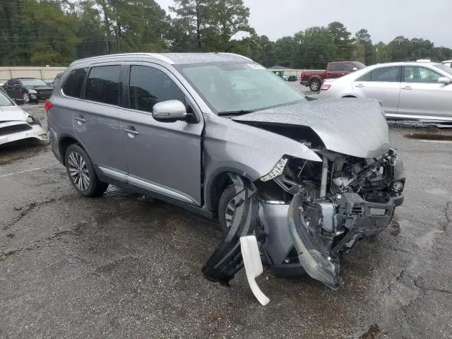 2019 MITSUBISHI OUTLANDER SE  