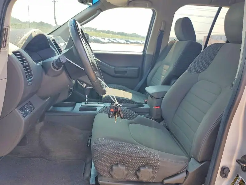 2011 NISSAN XTERRA X  
