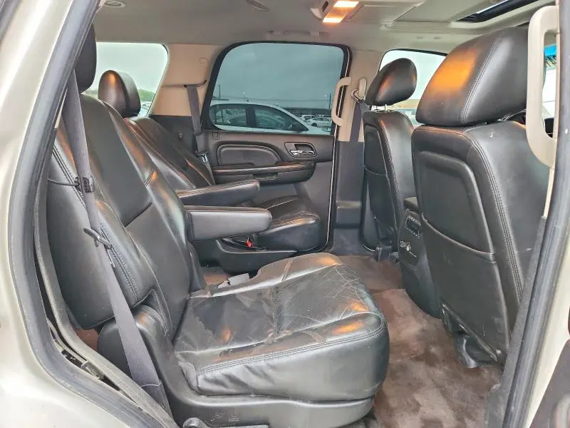 2011 GMC YUKON DENALI  