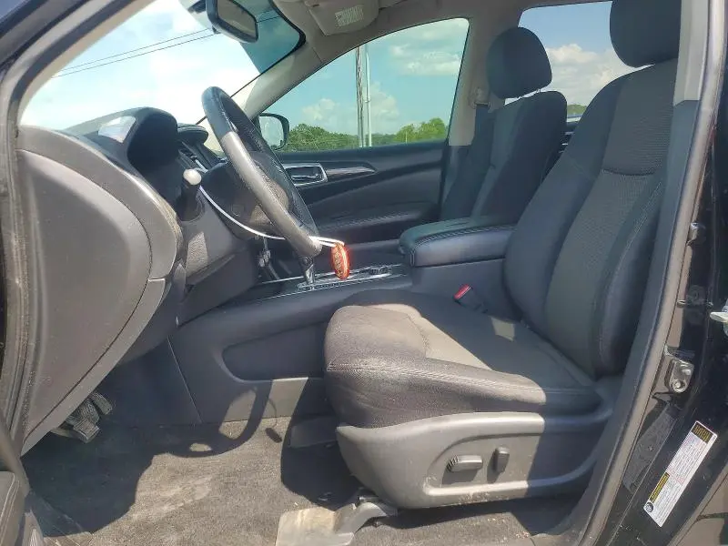 2018 NISSAN PATHFINDER SV  