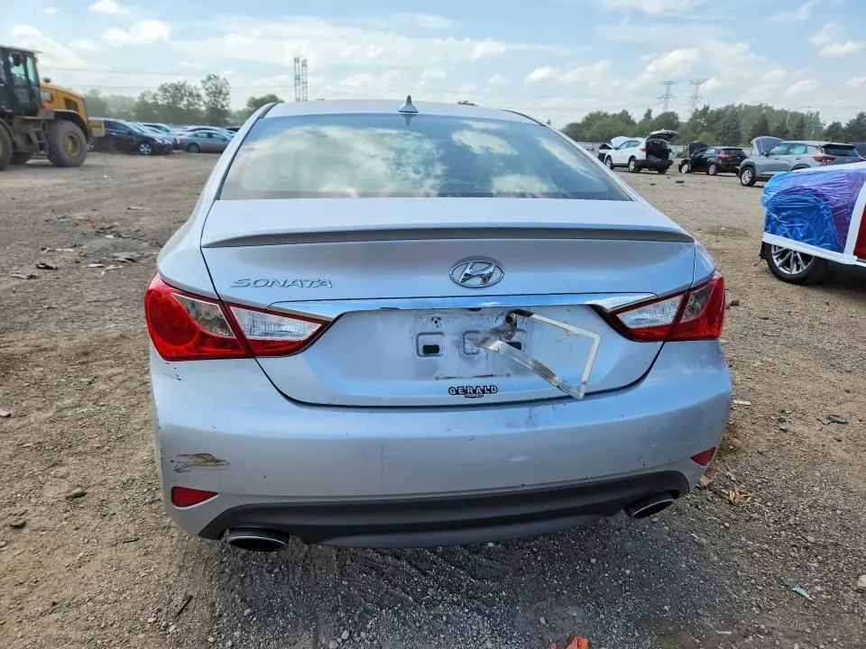 2014 HYUNDAI SONATA SE  