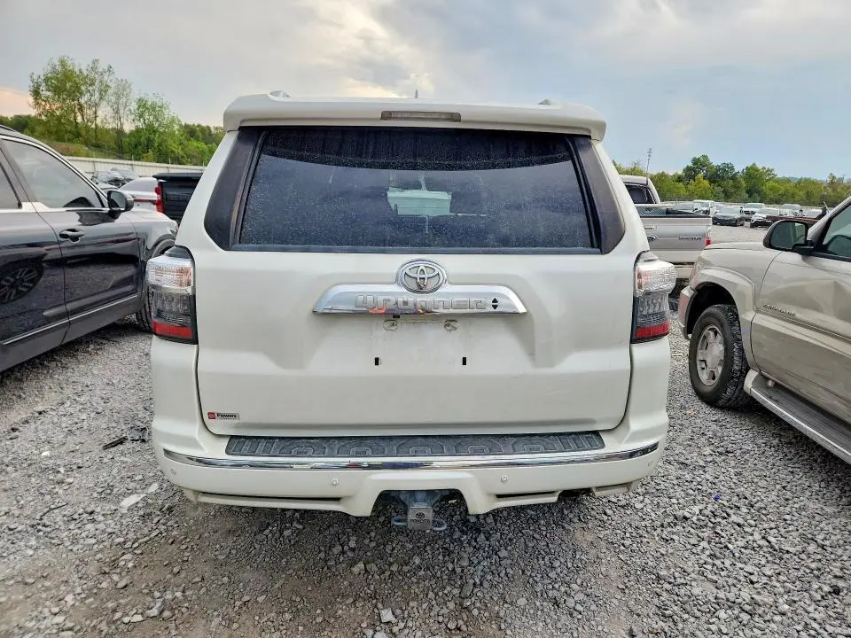 2018 TOYOTA 4RUNNER LIMITED  