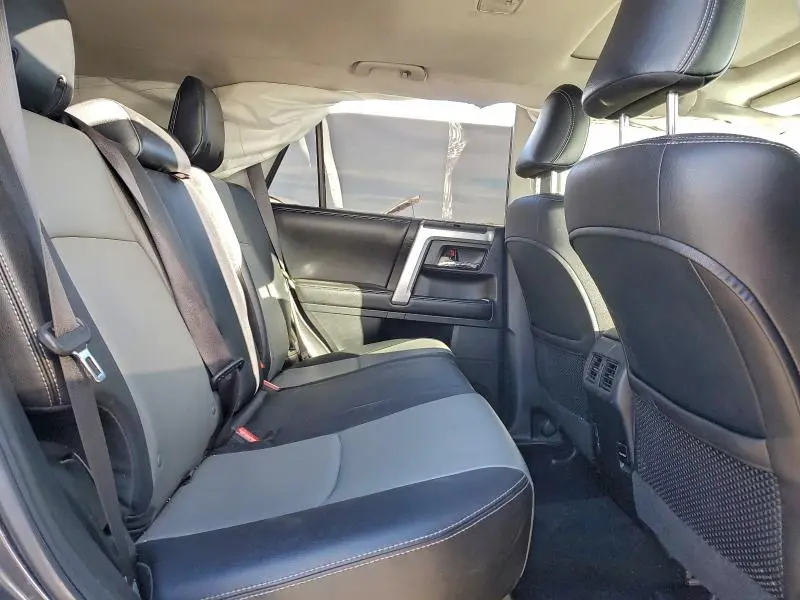 2014 TOYOTA 4RUNNER SR5  