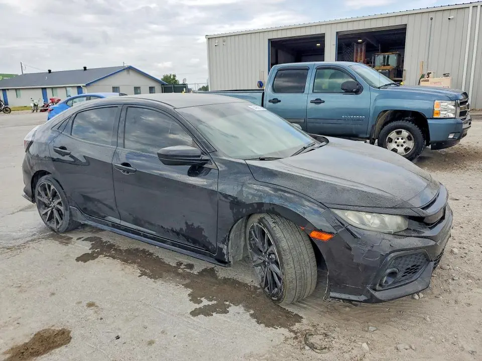 2018 HONDA CIVIC SPORT  