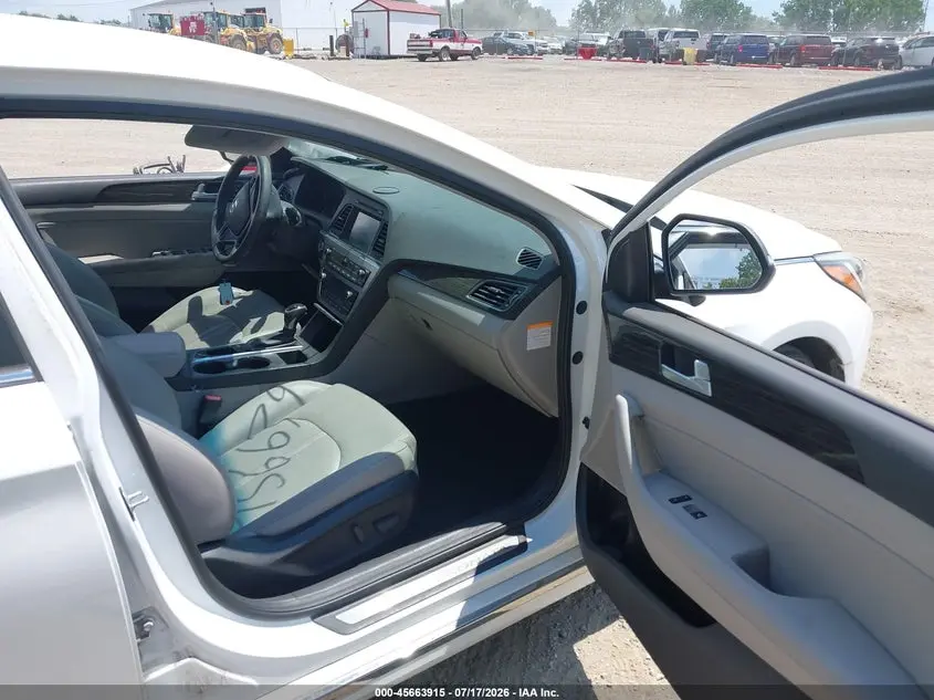 2017 HYUNDAI SONATA HYBRID LIMITED