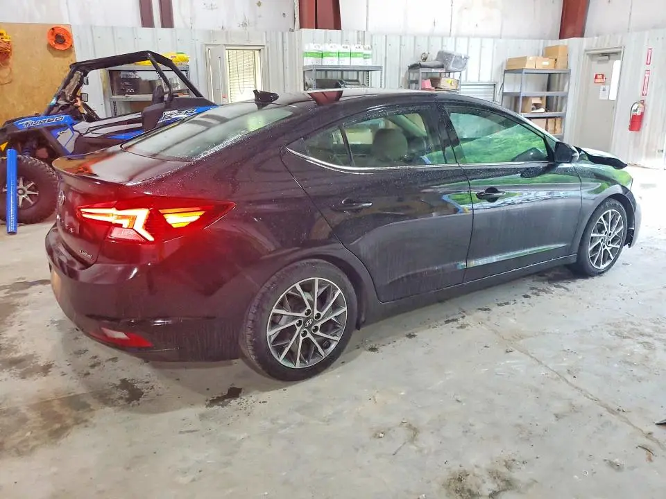 2019 HYUNDAI ELANTRA LIMITED  