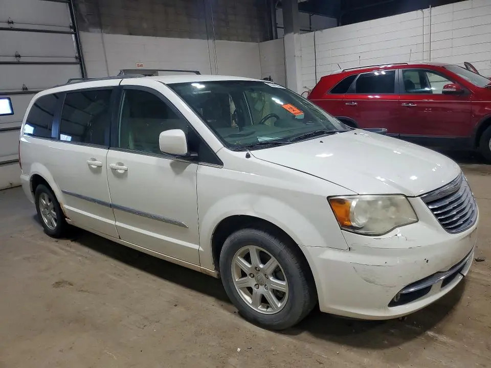 2011 CHRYSLER TOWN&COUNT   