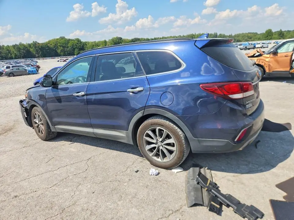 2017 HYUNDAI SANTA FE SE  