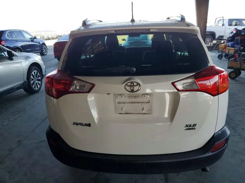 2013 TOYOTA RAV4 XLE  