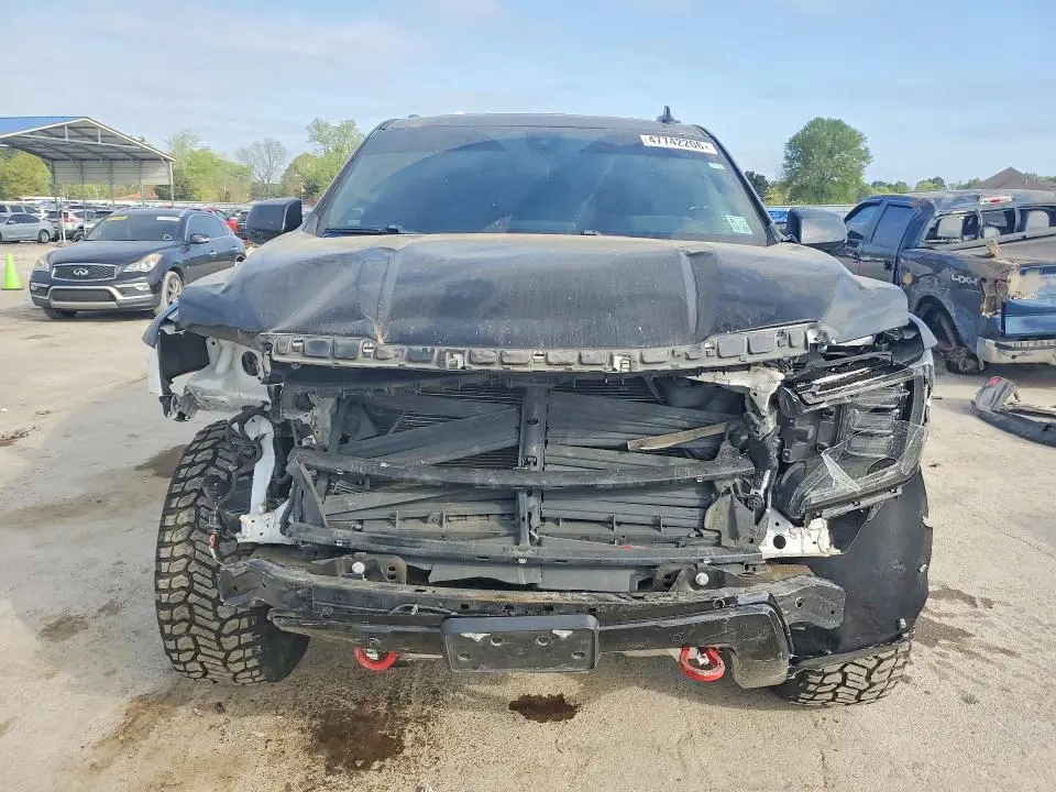 2022 GMC YUKON AT4  
