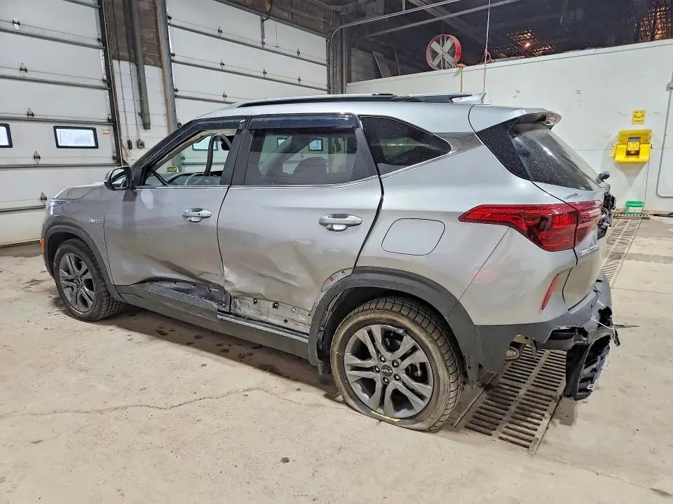 2022 KIA SELTOS S  