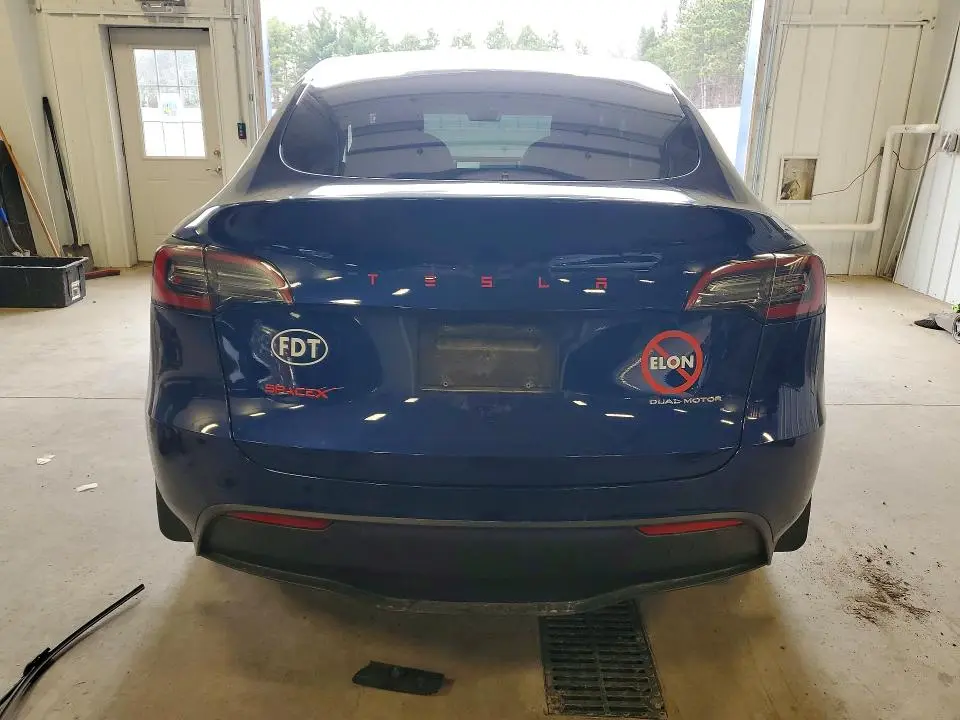 2022 TESLA MODEL Y   