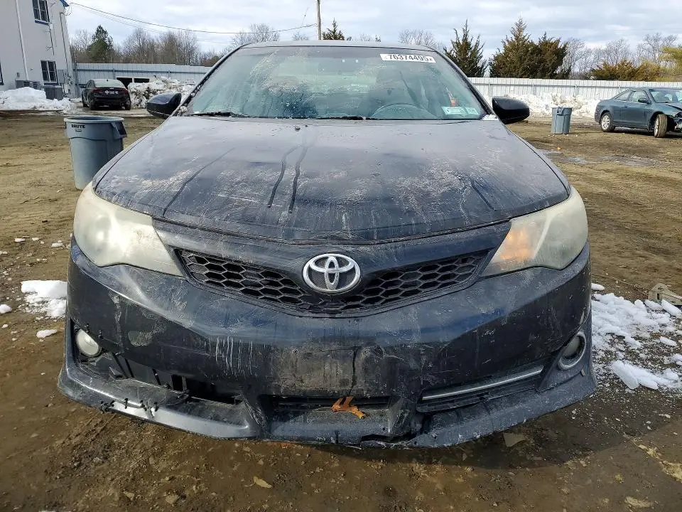2013 TOYOTA CAMRY L  
