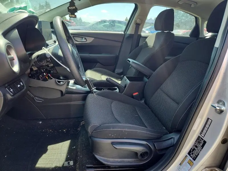 2021 KIA FORTE LXS  