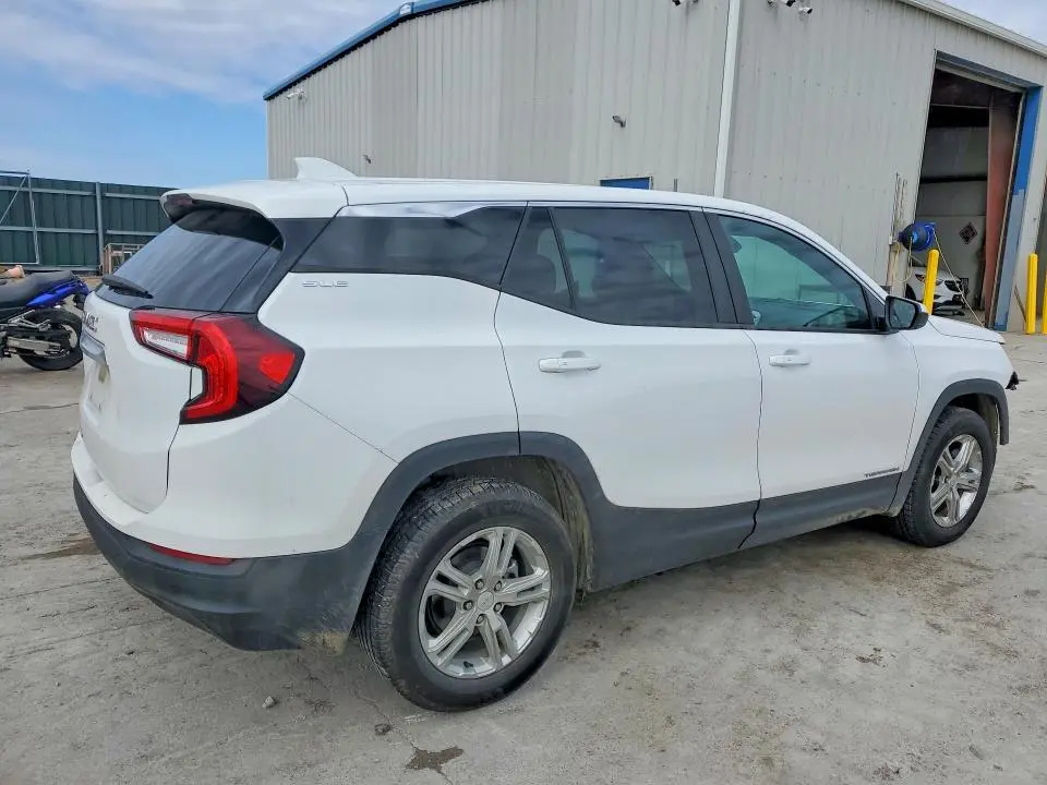 2022 GMC TERRAIN SLE  