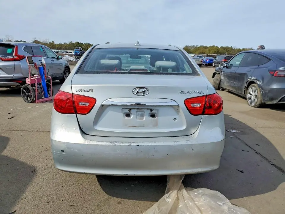2010 HYUNDAI ELANTRA GLS  