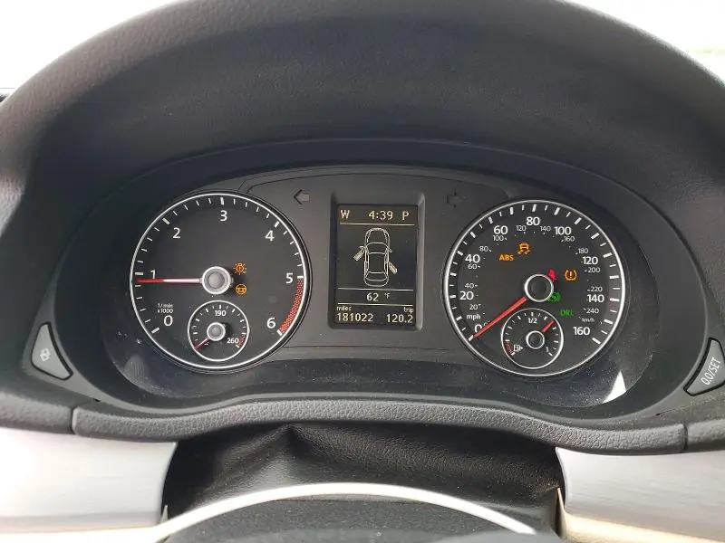 2012 VOLKSWAGEN PASSAT SE  