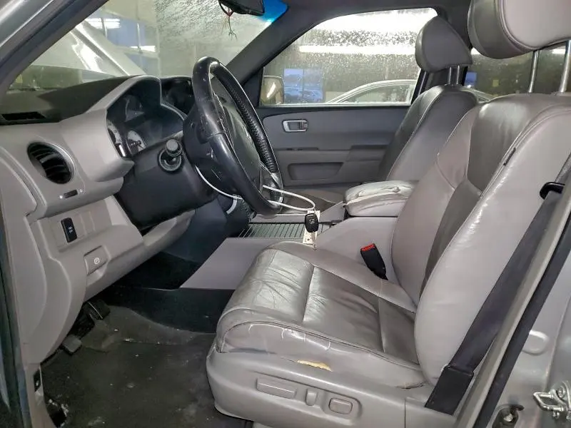 2011 HONDA PILOT EXLN  