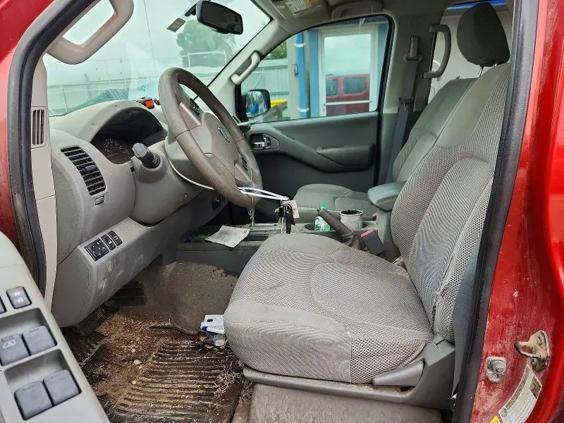 2014 NISSAN FRONTIER S  