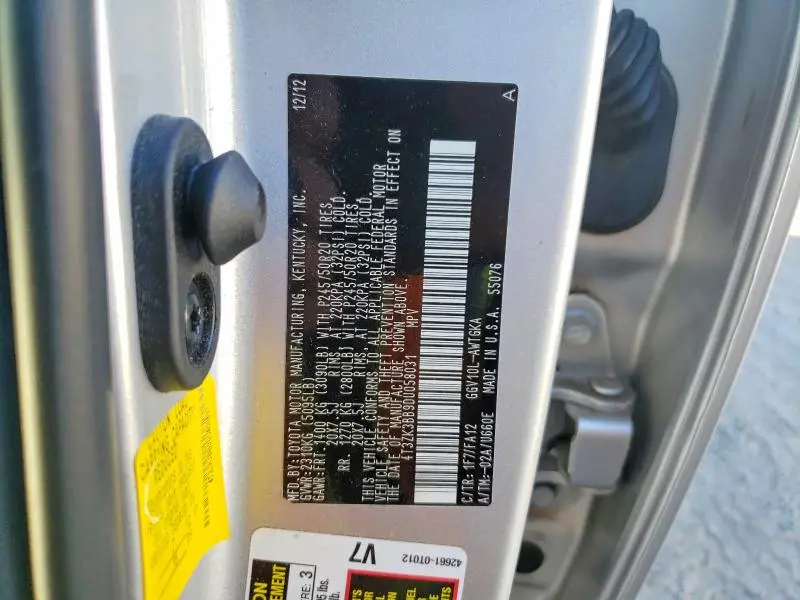 2013 TOYOTA VENZA LE  