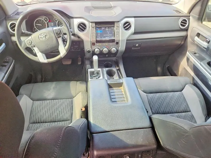 2016 TOYOTA TUNDRA SR5  