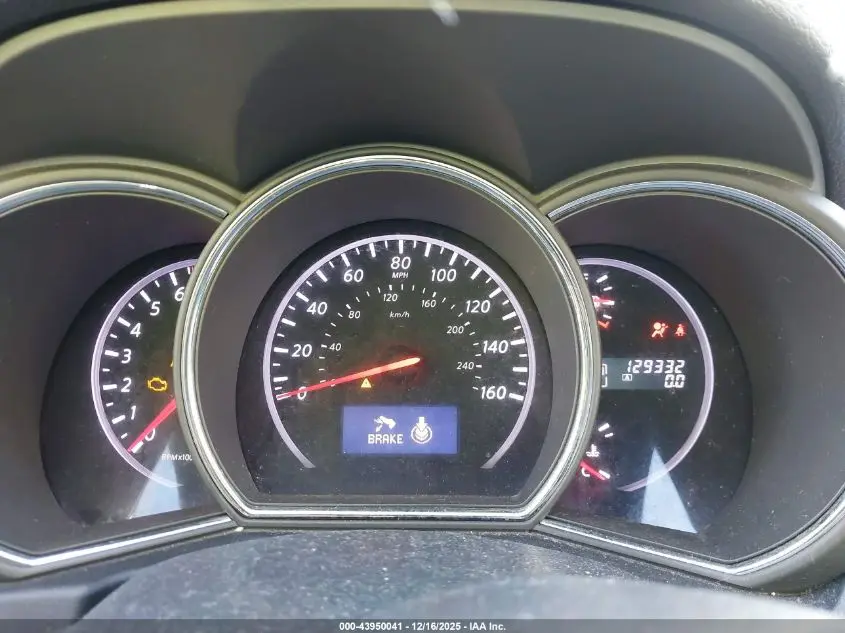 2011 NISSAN MURANO S