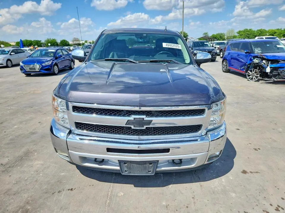 2011 CHEVROLET SILVERADO C1500 LT  
