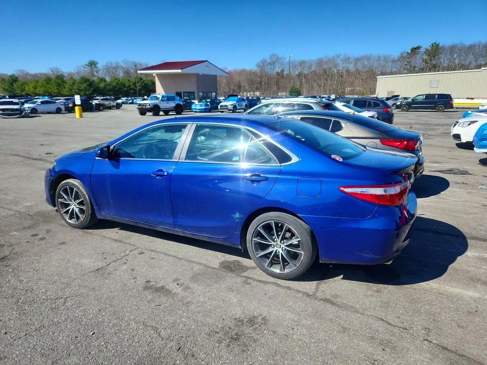 2015 TOYOTA CAMRY XSE V6  
