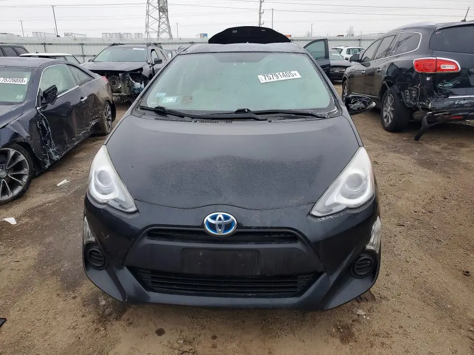 2015 TOYOTA PRIUS C   